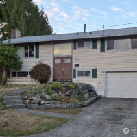 4316 NE 10th Street, Renton, WA 98059