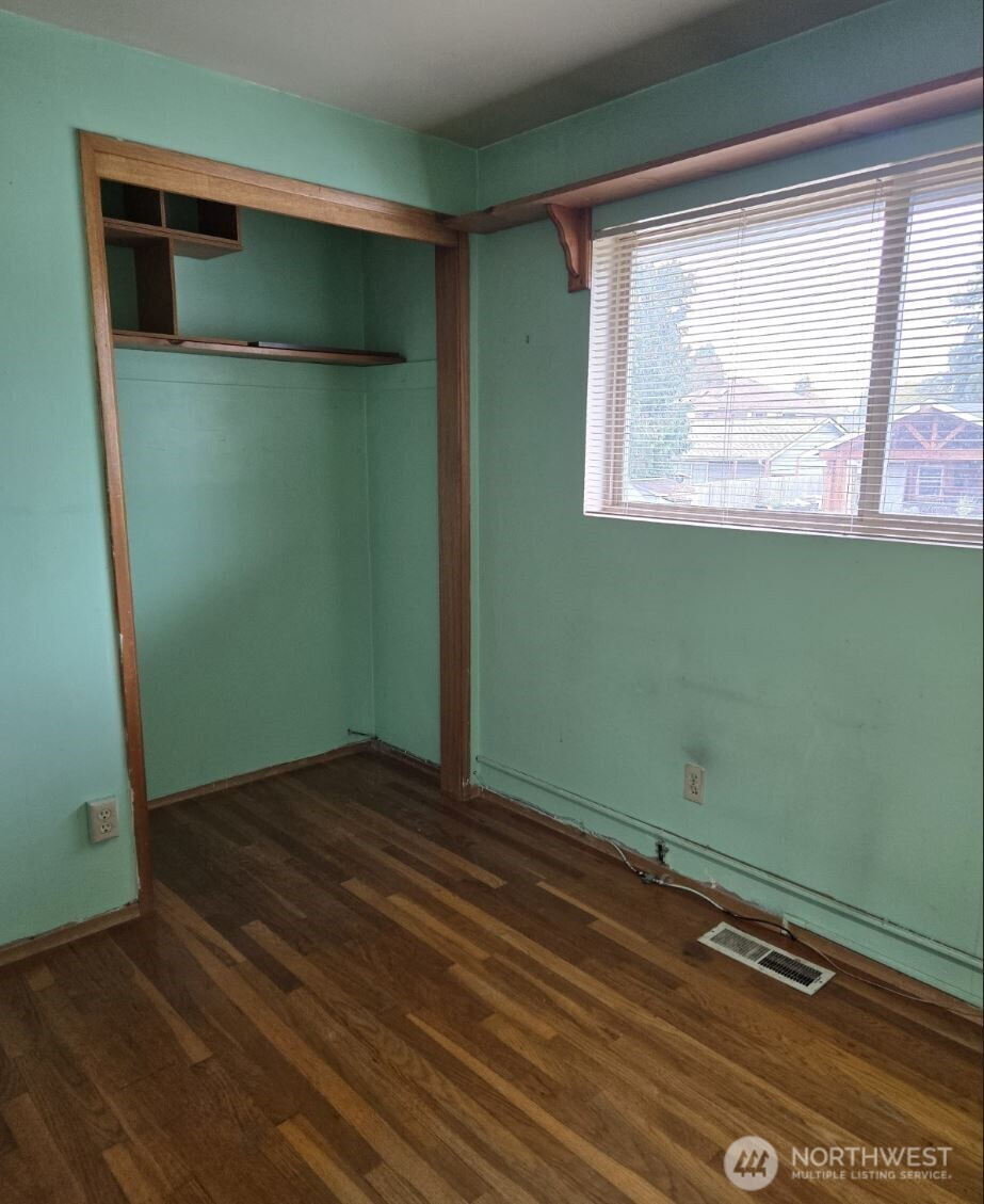 4316 NE 10th Street, Renton, WA 98059