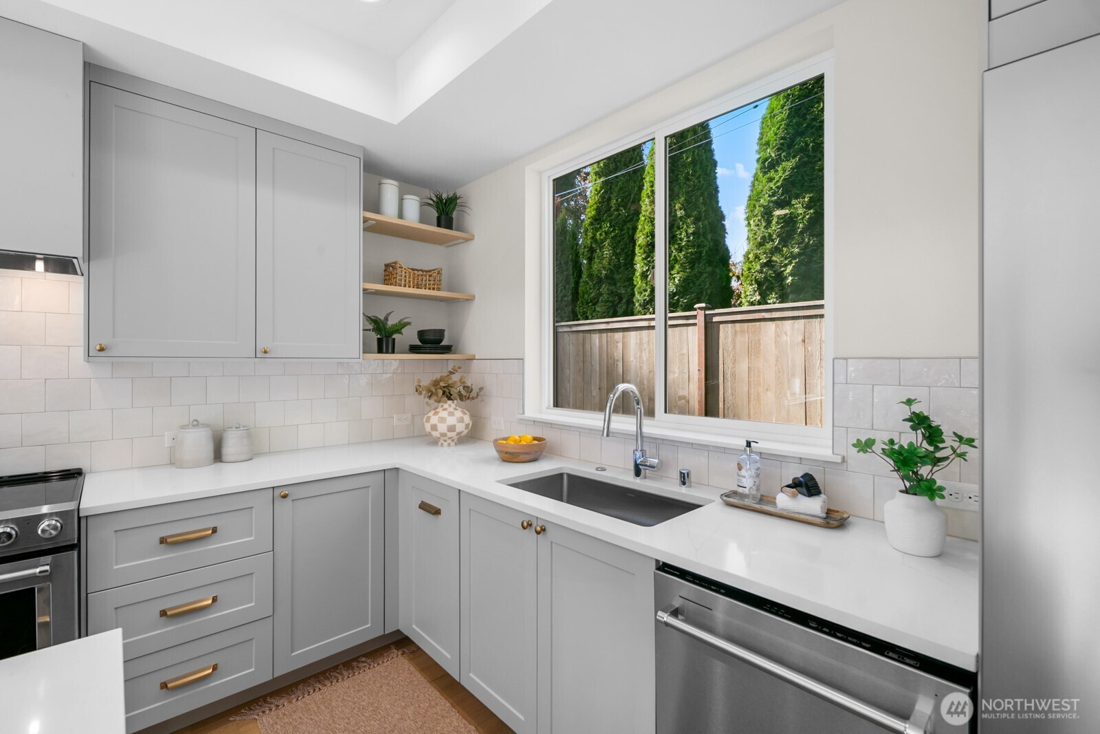 10045 8th Avenue NW, Seattle, WA 98177