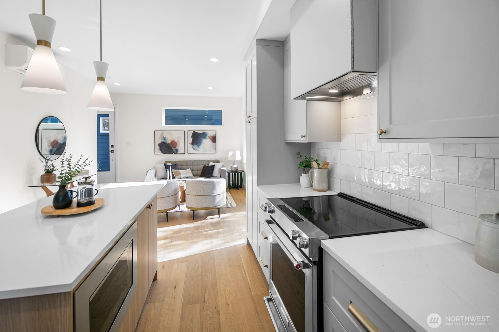 10045 8th Avenue NW, Seattle, WA 98177