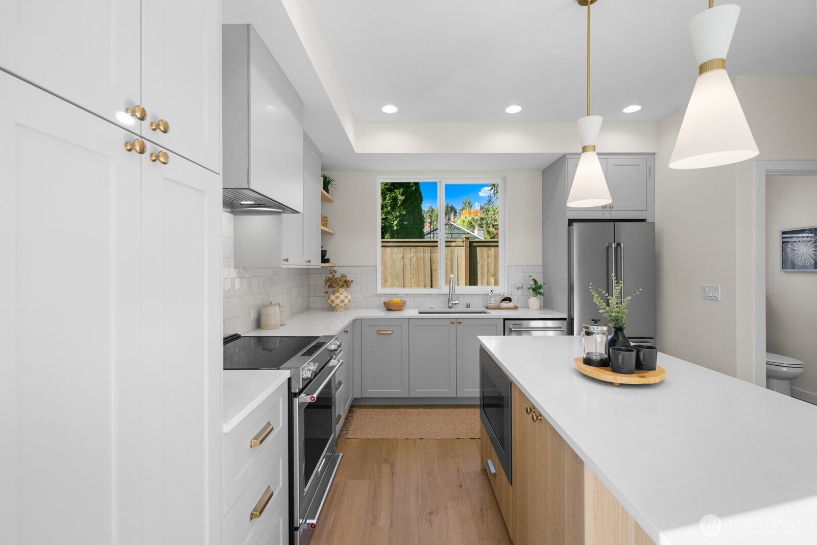 10045 8th Avenue NW, Seattle, WA 98177