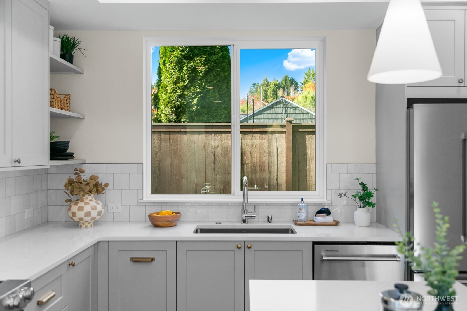 10045 8th Avenue NW, Seattle, WA 98177