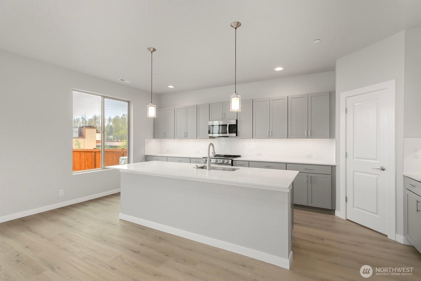 13228 SE 238th Place, Kent, WA 98042