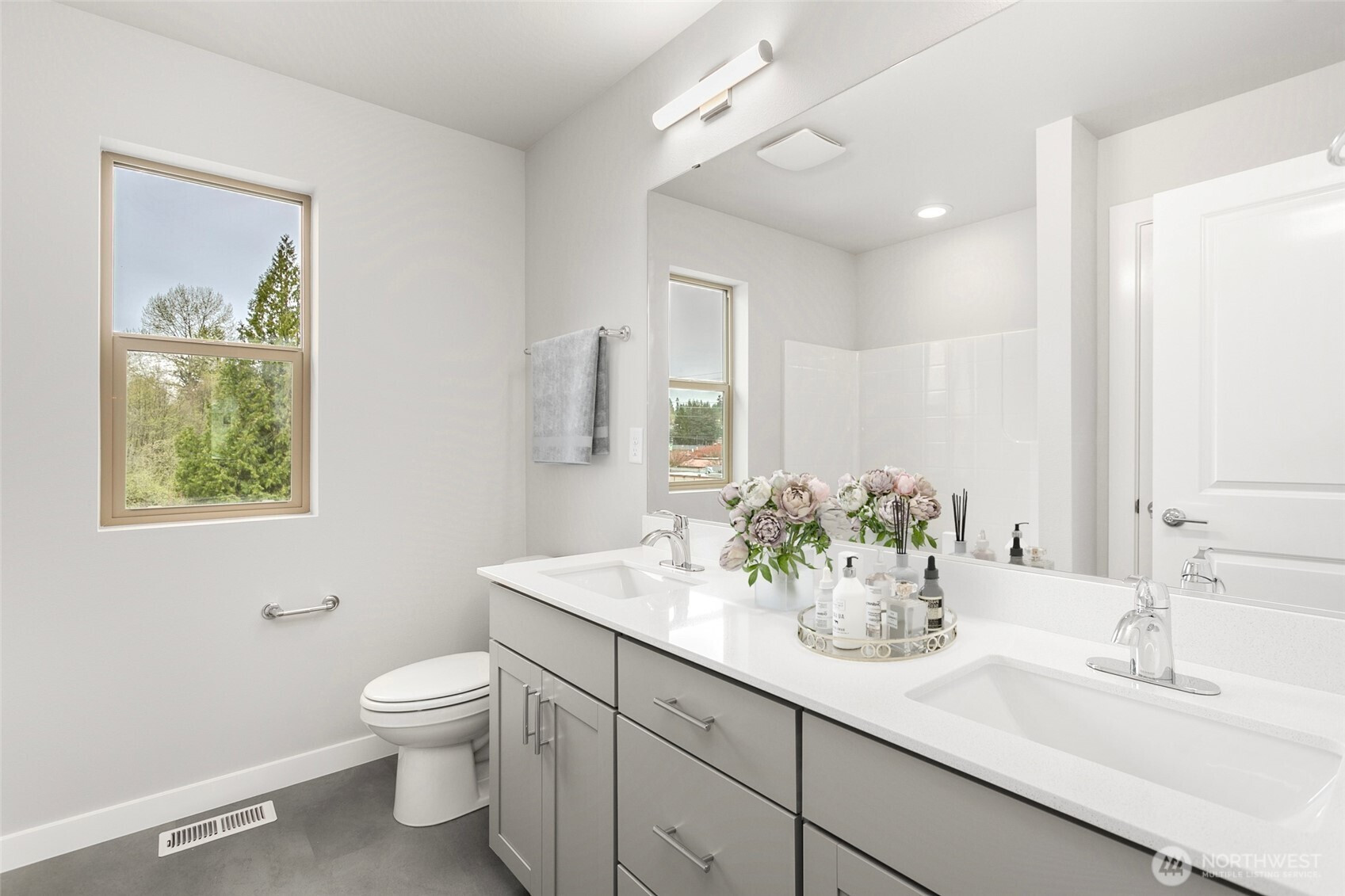 13228 SE 238th Place, Kent, WA 98042