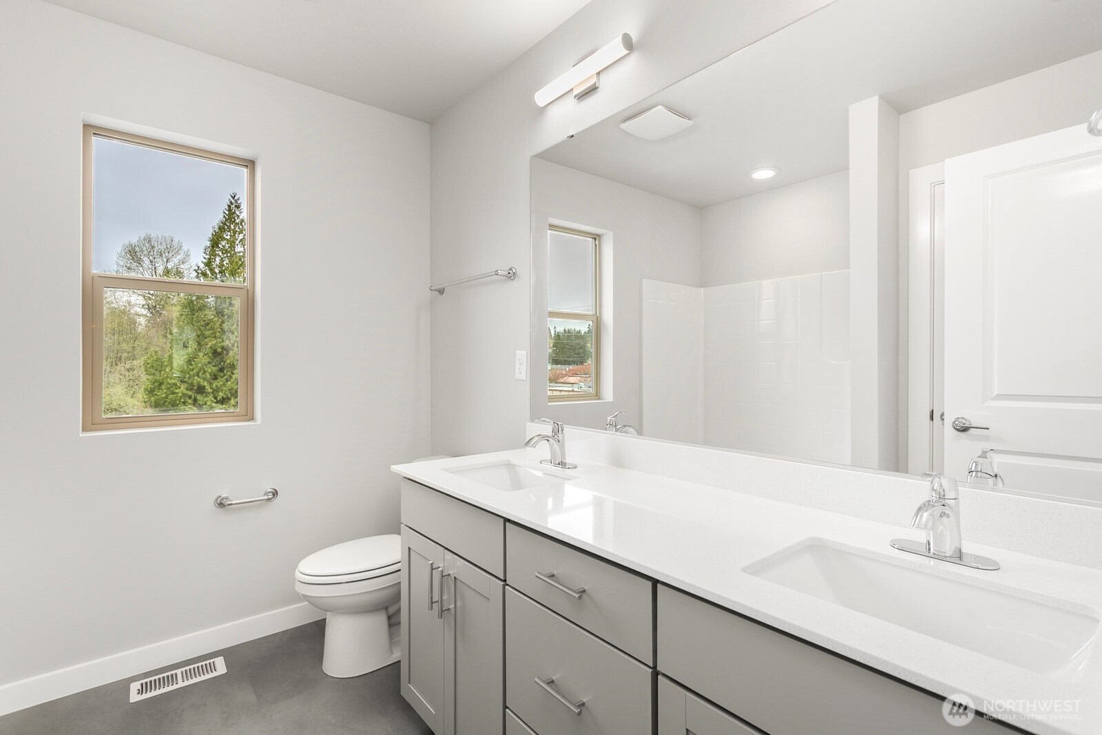 13228 SE 238th Place, Kent, WA 98042