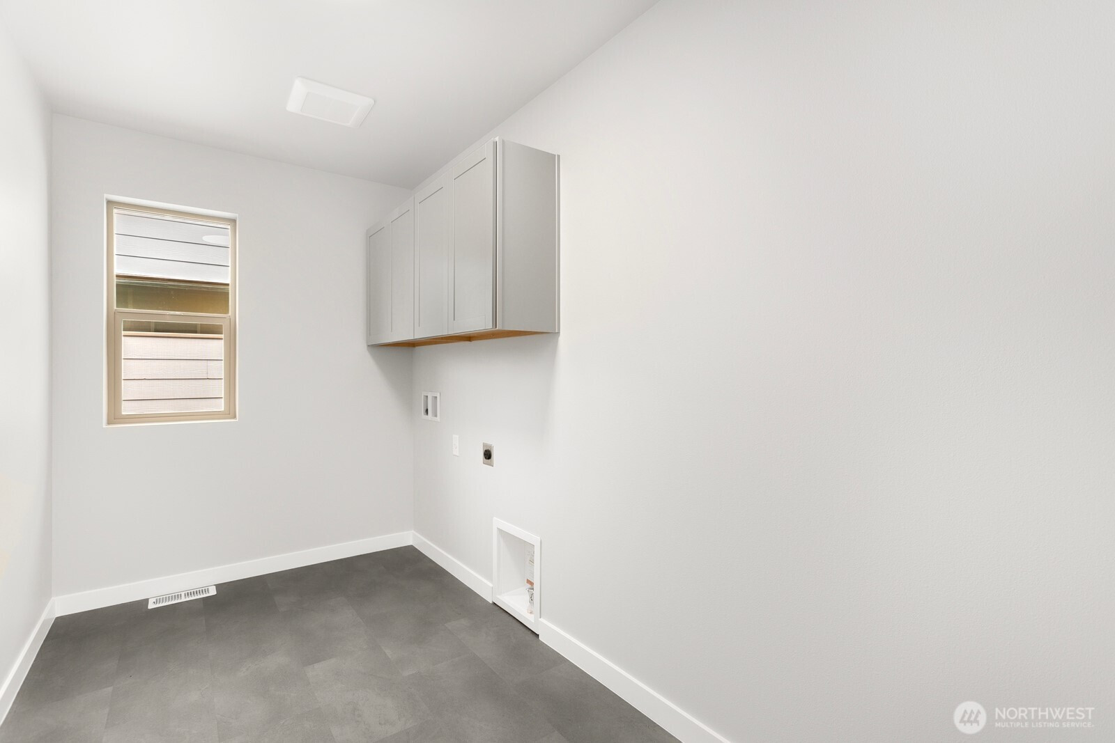 13228 SE 238th Place, Kent, WA 98042