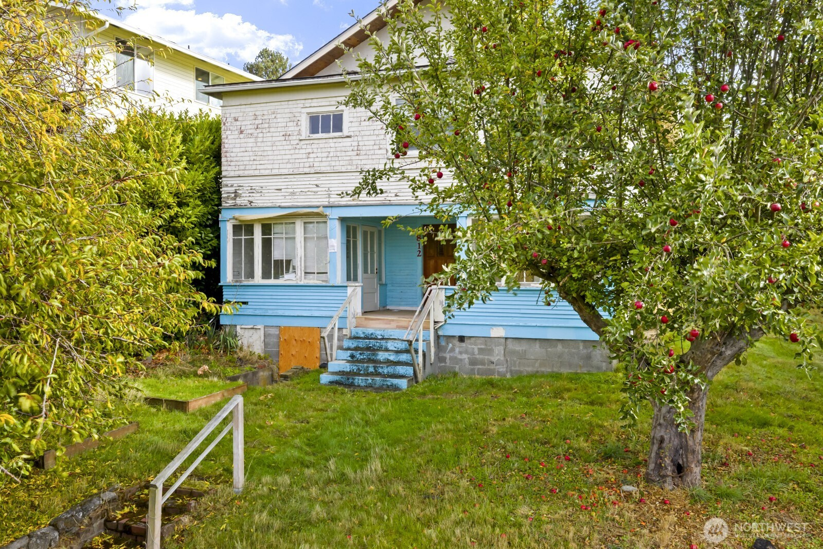 4812 46th Avenue SW, Seattle, WA 98116