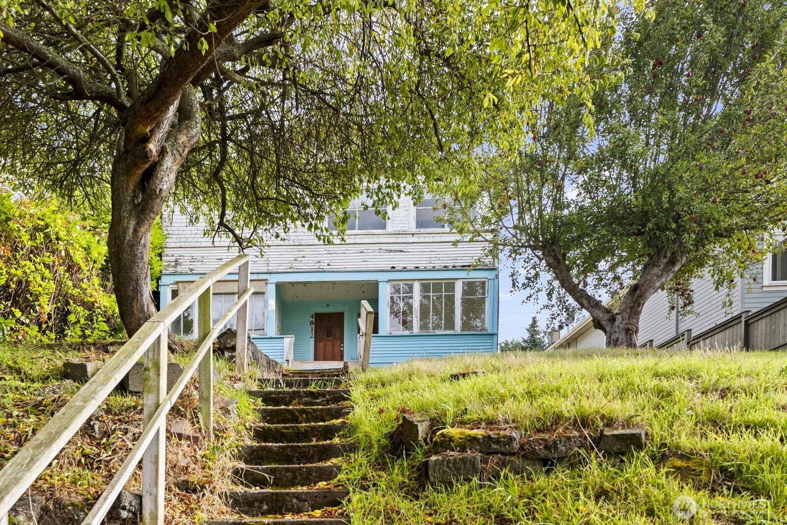 4812 46th Avenue SW, Seattle, WA 98116