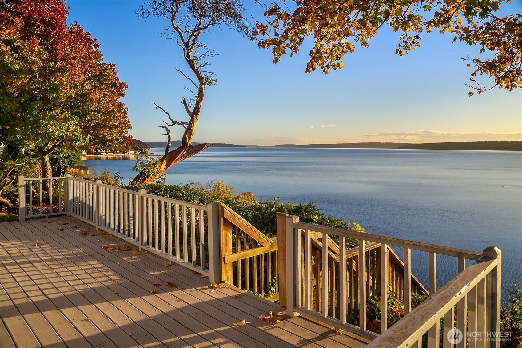 1156 S West Camano Drive, Camano Island, WA 98282