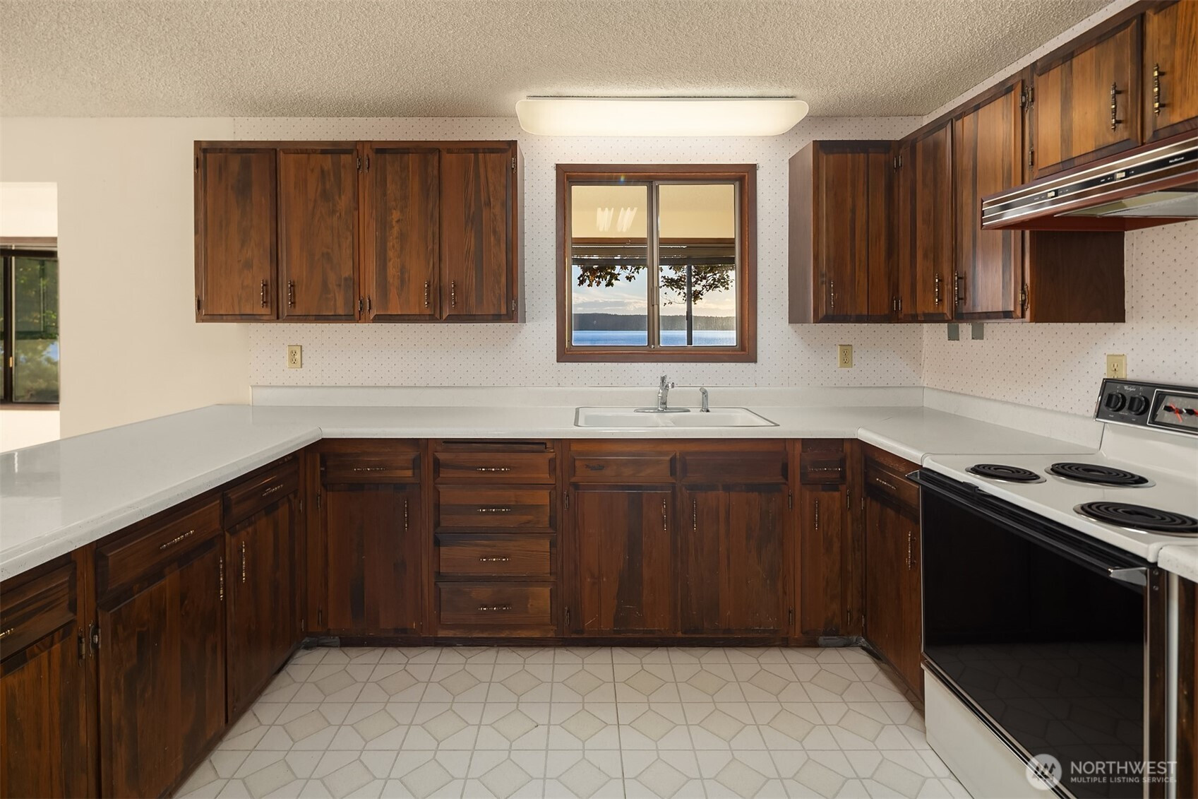 1156 S West Camano Drive, Camano Island, WA 98282