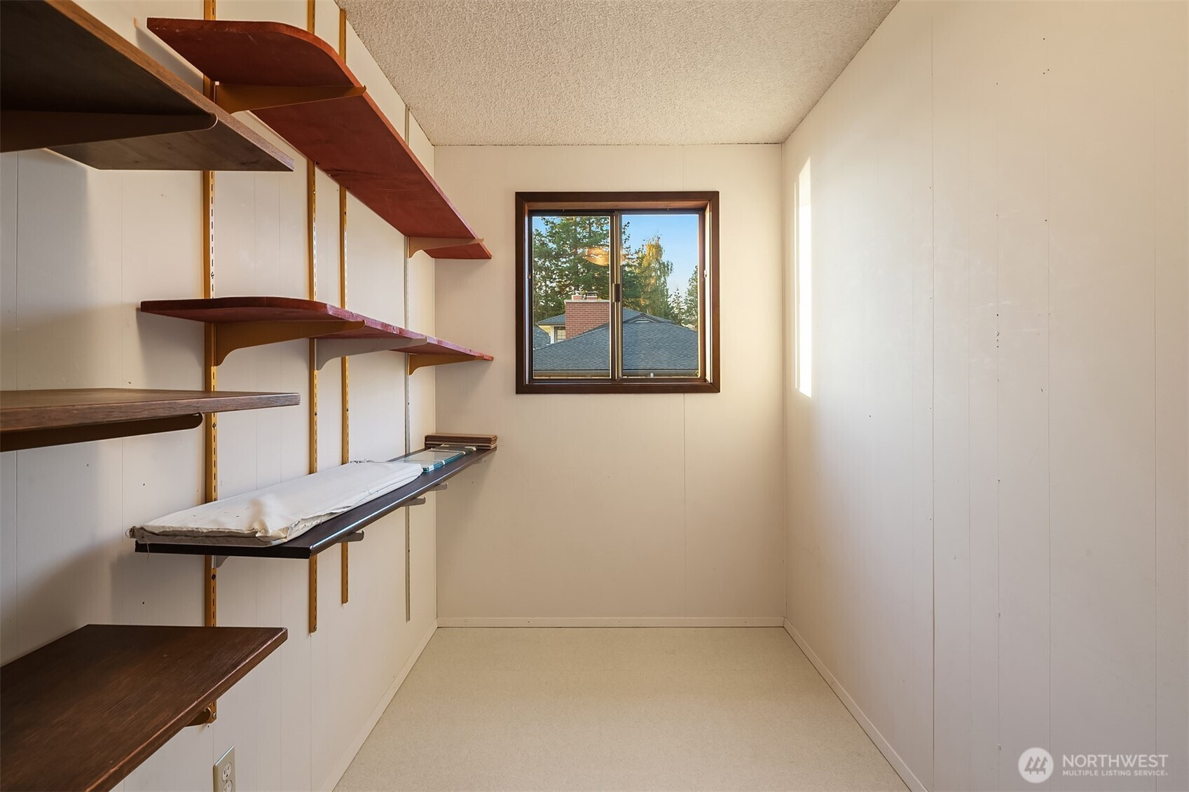 1156 S West Camano Drive, Camano Island, WA 98282