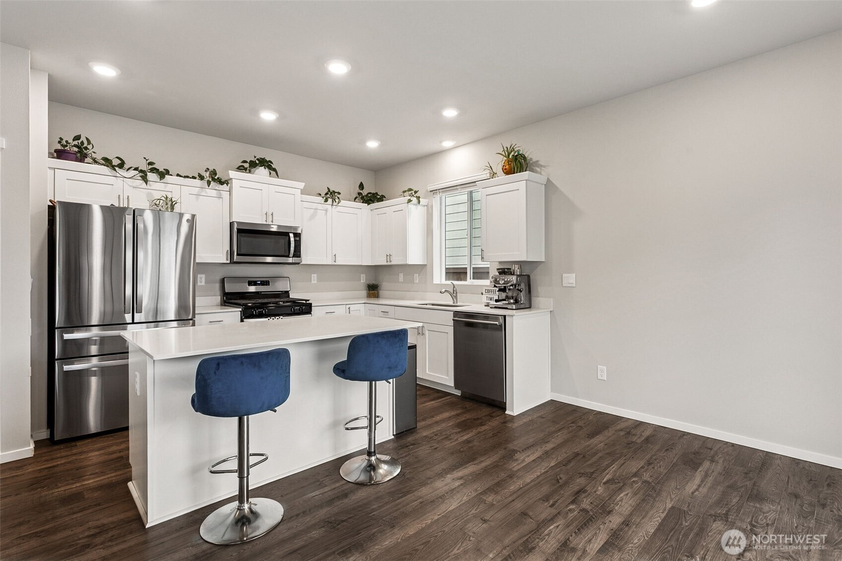 4221 Savannah Loop NE, Olympia, WA 98516