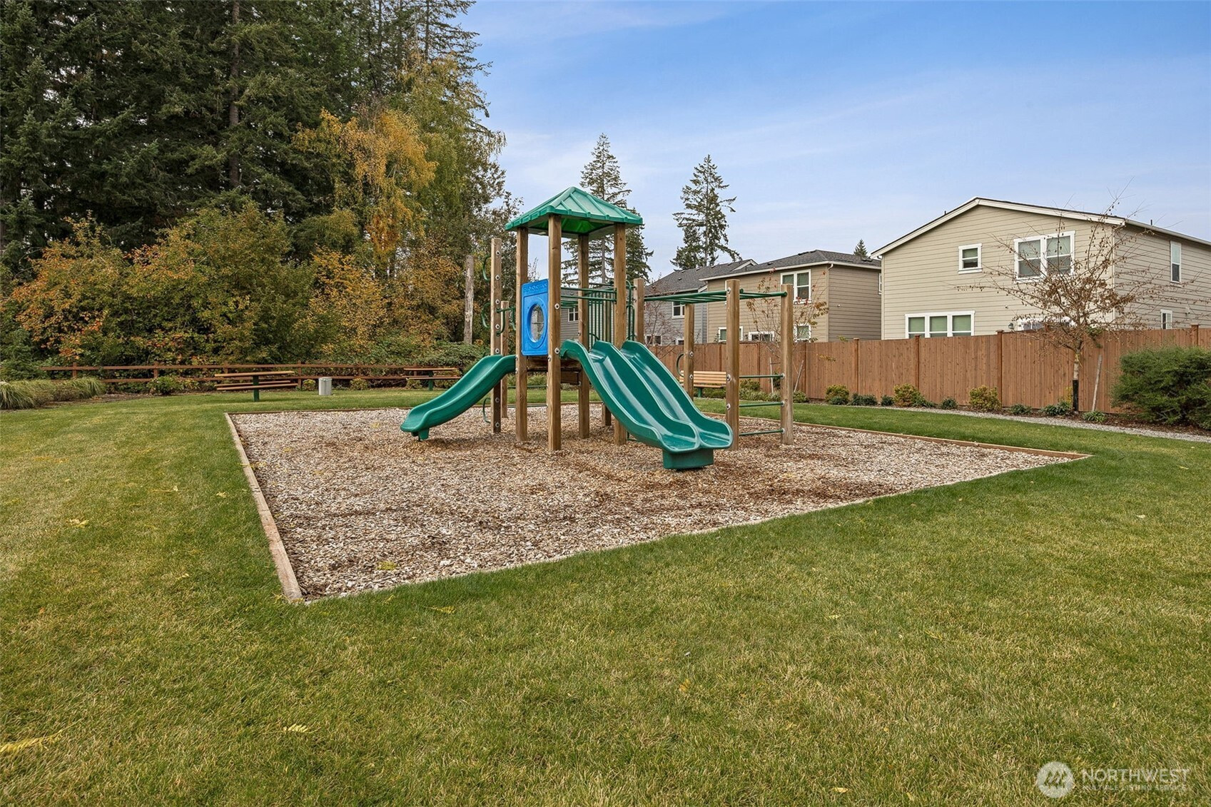4221 Savannah Loop NE, Olympia, WA 98516
