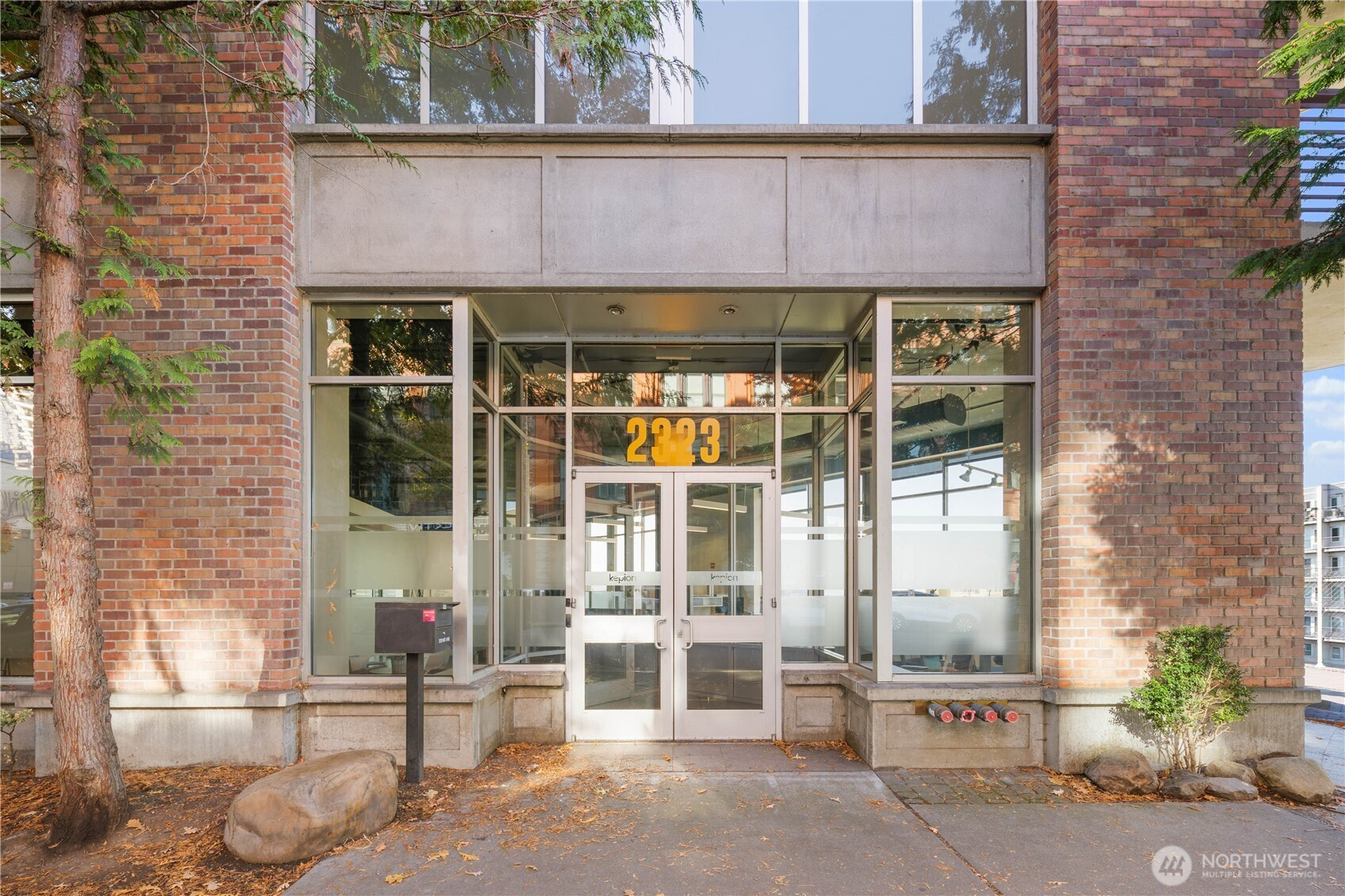 2323 1st Avenue, Seattle, WA 98121