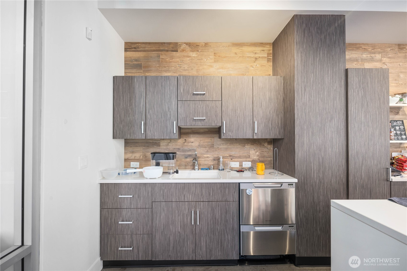 2323 1st Avenue, Seattle, WA 98121