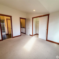 1006 N 39th Street, Seattle, WA 98103