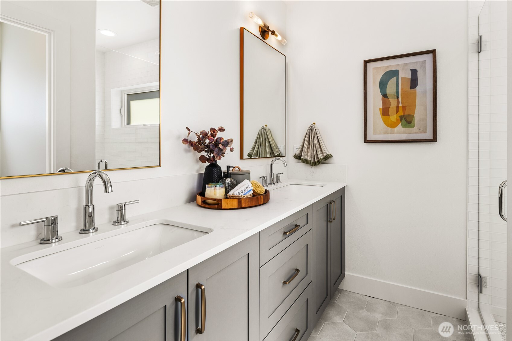 2618 E Roy Street, Seattle, WA 98112