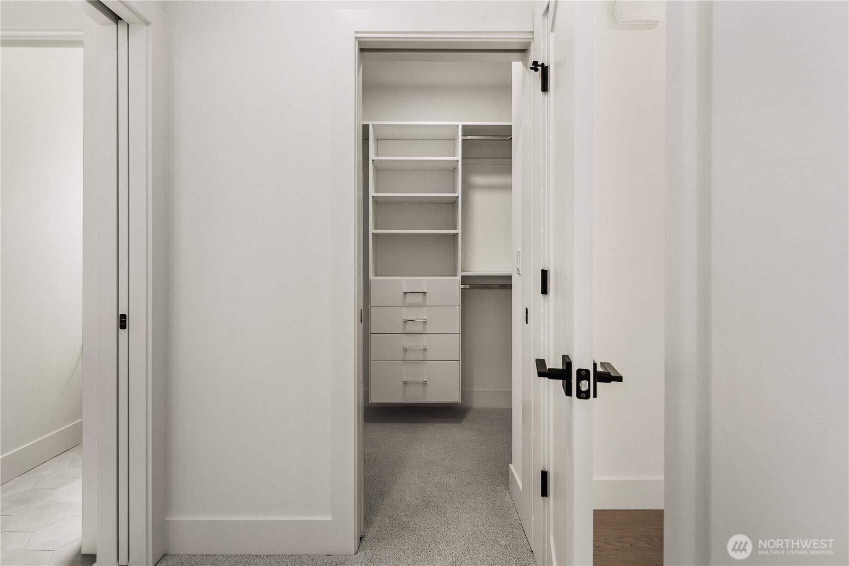 2618 E Roy Street, Seattle, WA 98112