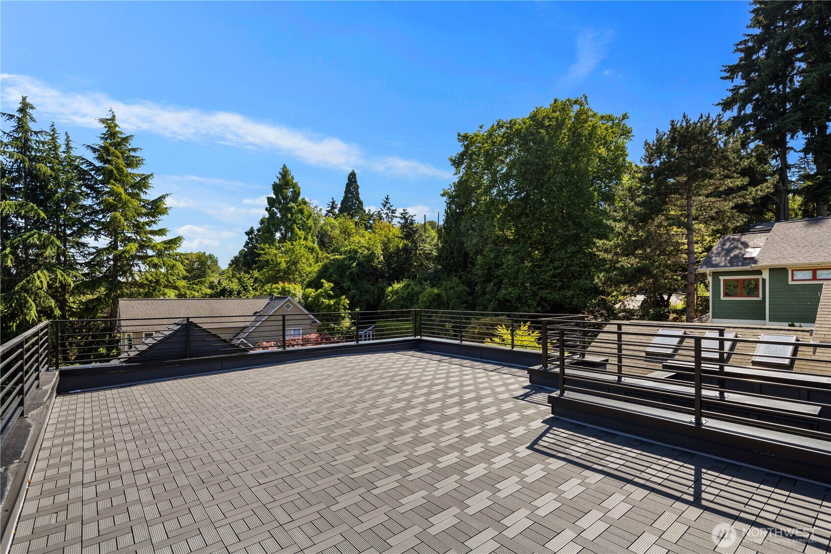 2618 E Roy Street, Seattle, WA 98112