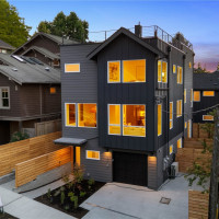 2618 E Roy Street, Seattle, WA 98112