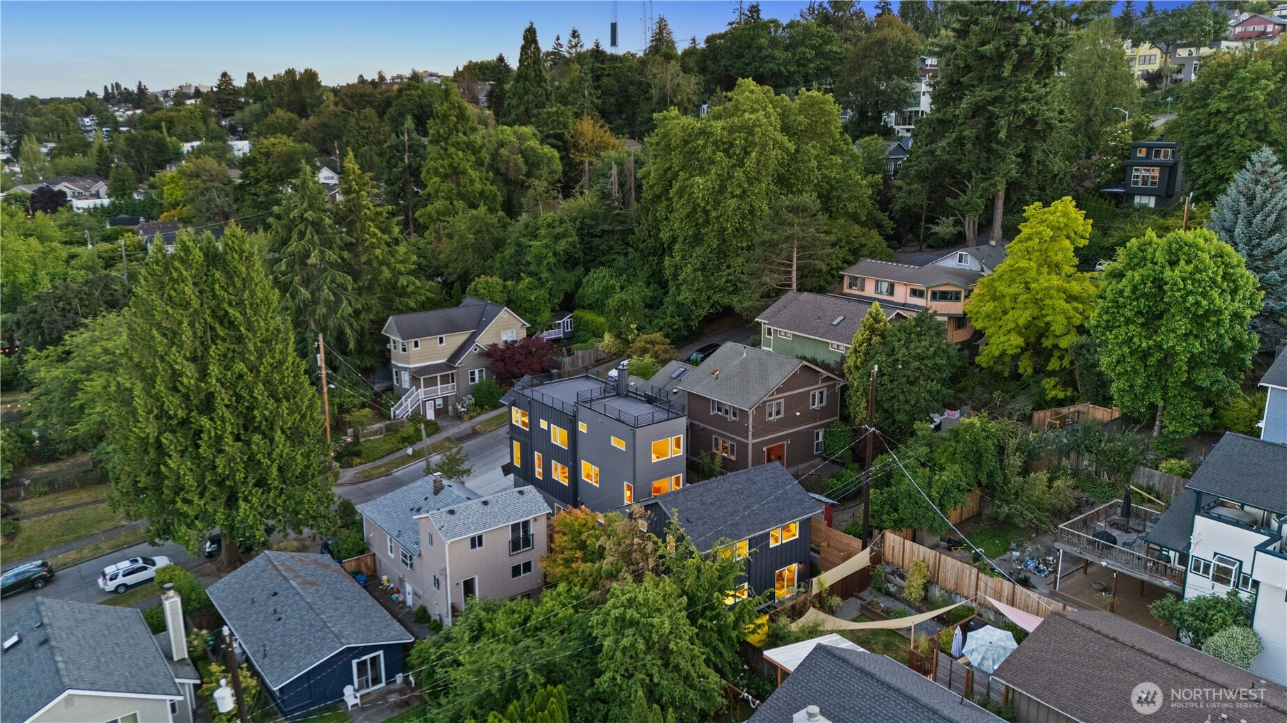 2618 E Roy Street, Seattle, WA 98112