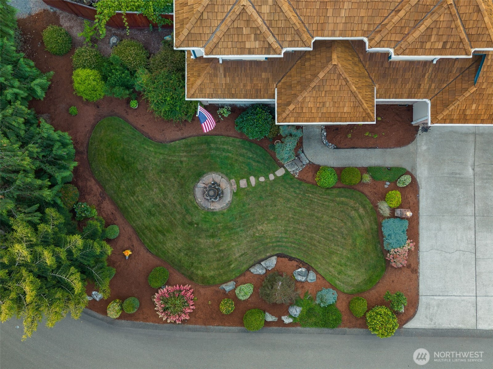 9712 41st Avenue NW, Gig Harbor, WA 98332