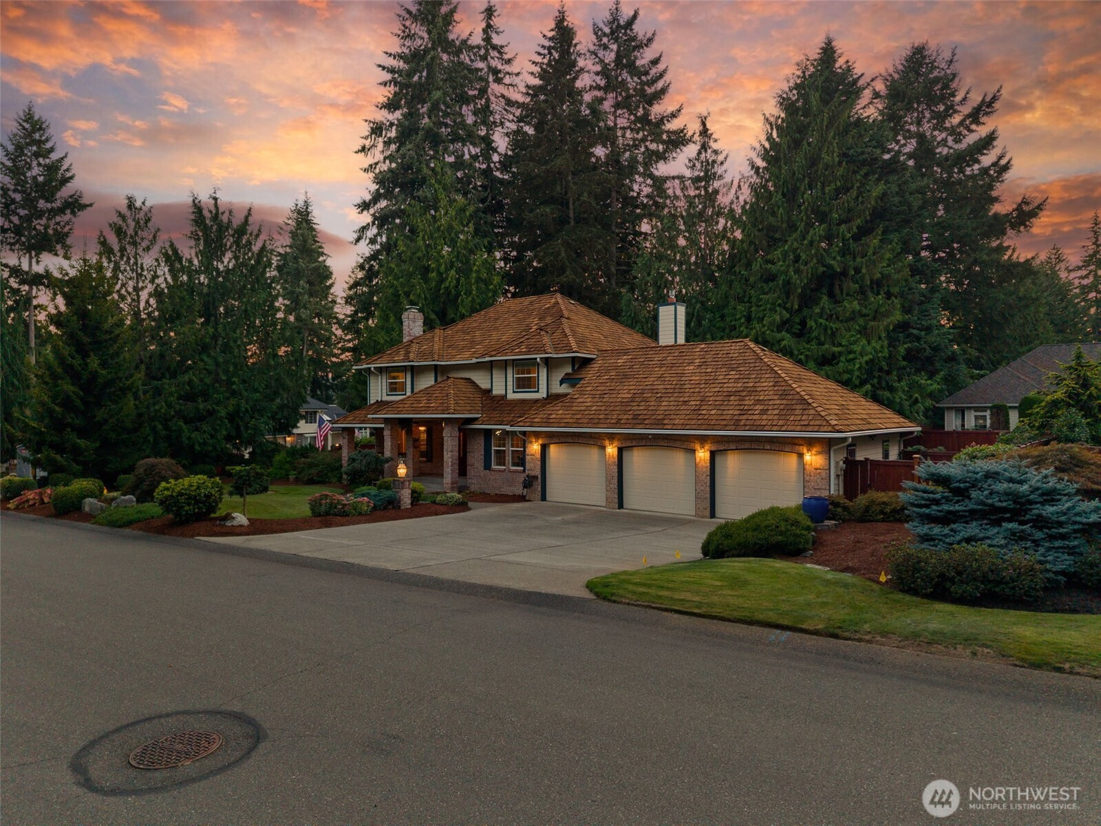 9712 41st Avenue NW, Gig Harbor, WA 98332
