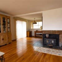 2105 100th Avenue NE, Bellevue, WA 98004