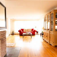 2105 100th Avenue NE, Bellevue, WA 98004