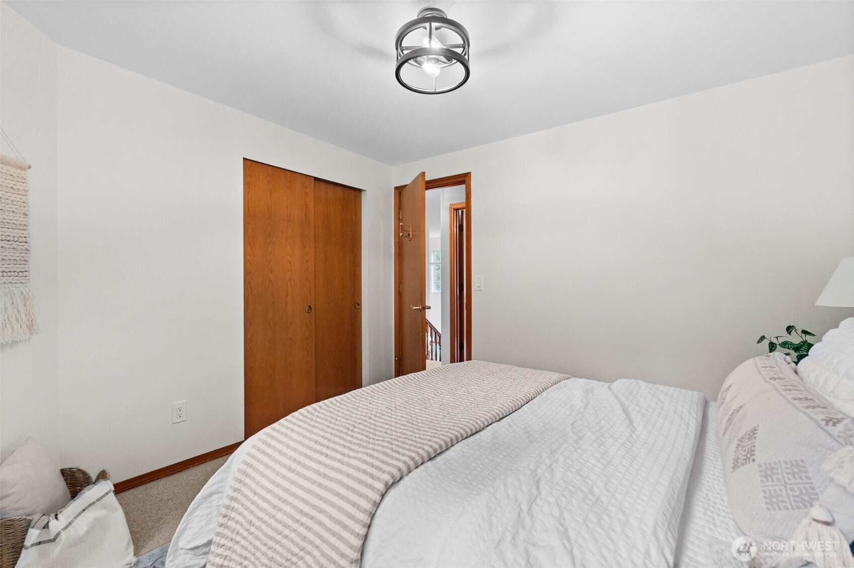 6643 Richards Avenue SE, Port Orchard, WA 98367