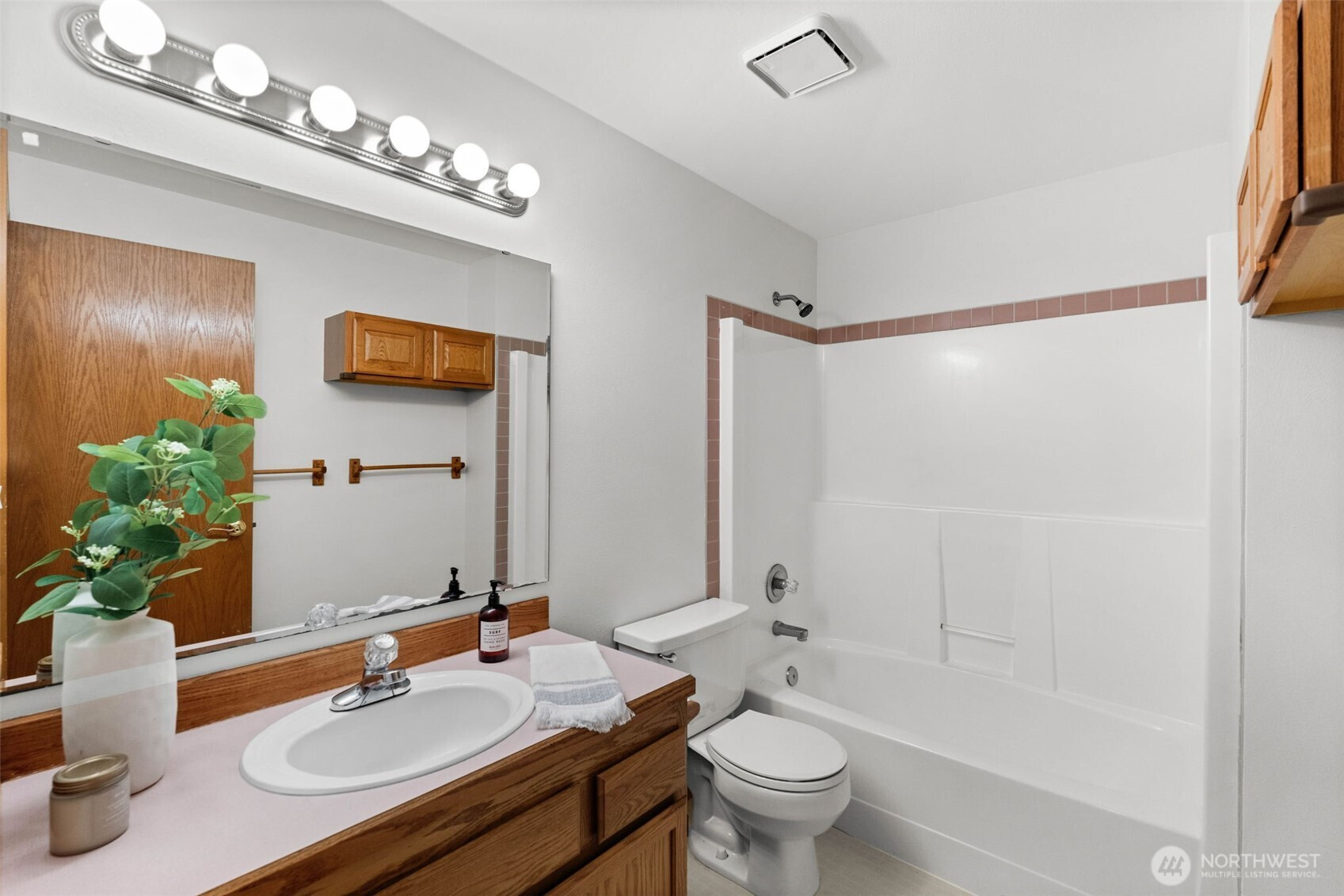 6643 Richards Avenue SE, Port Orchard, WA 98367