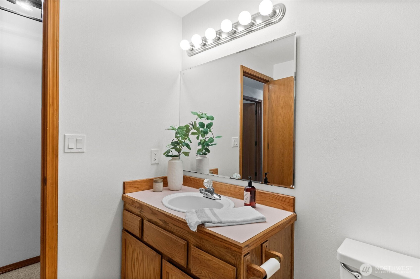 6643 Richards Avenue SE, Port Orchard, WA 98367