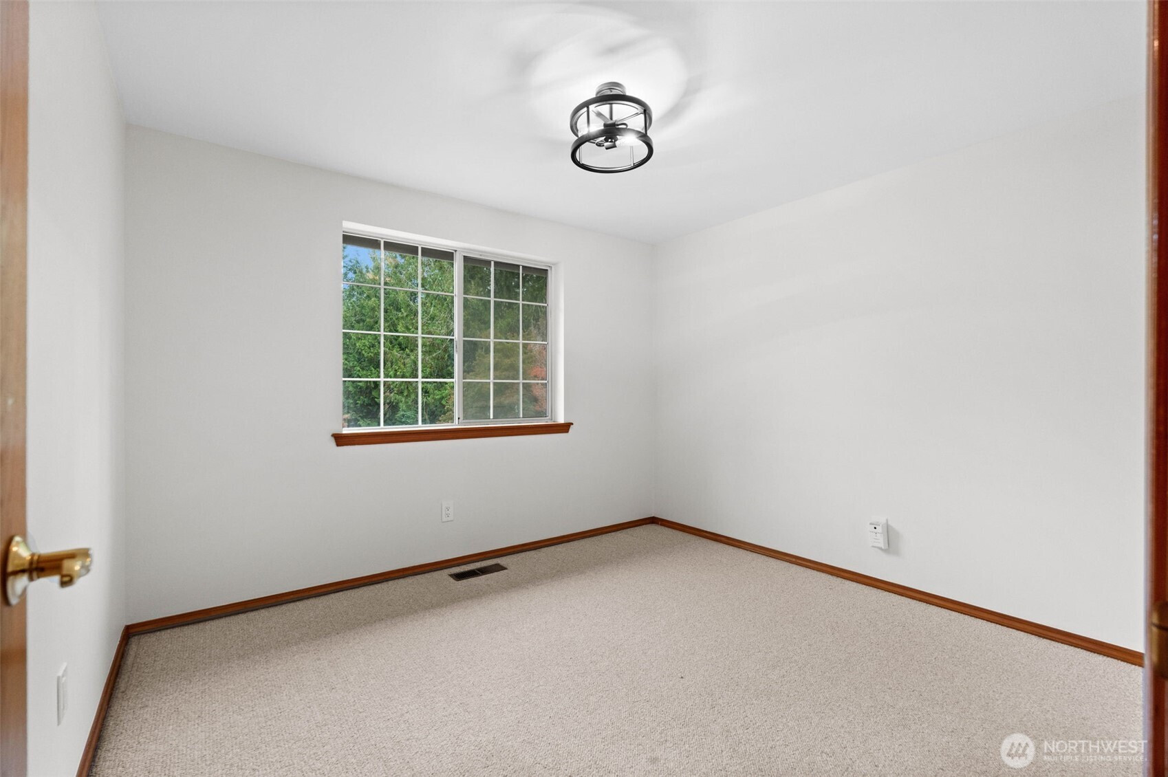 6643 Richards Avenue SE, Port Orchard, WA 98367