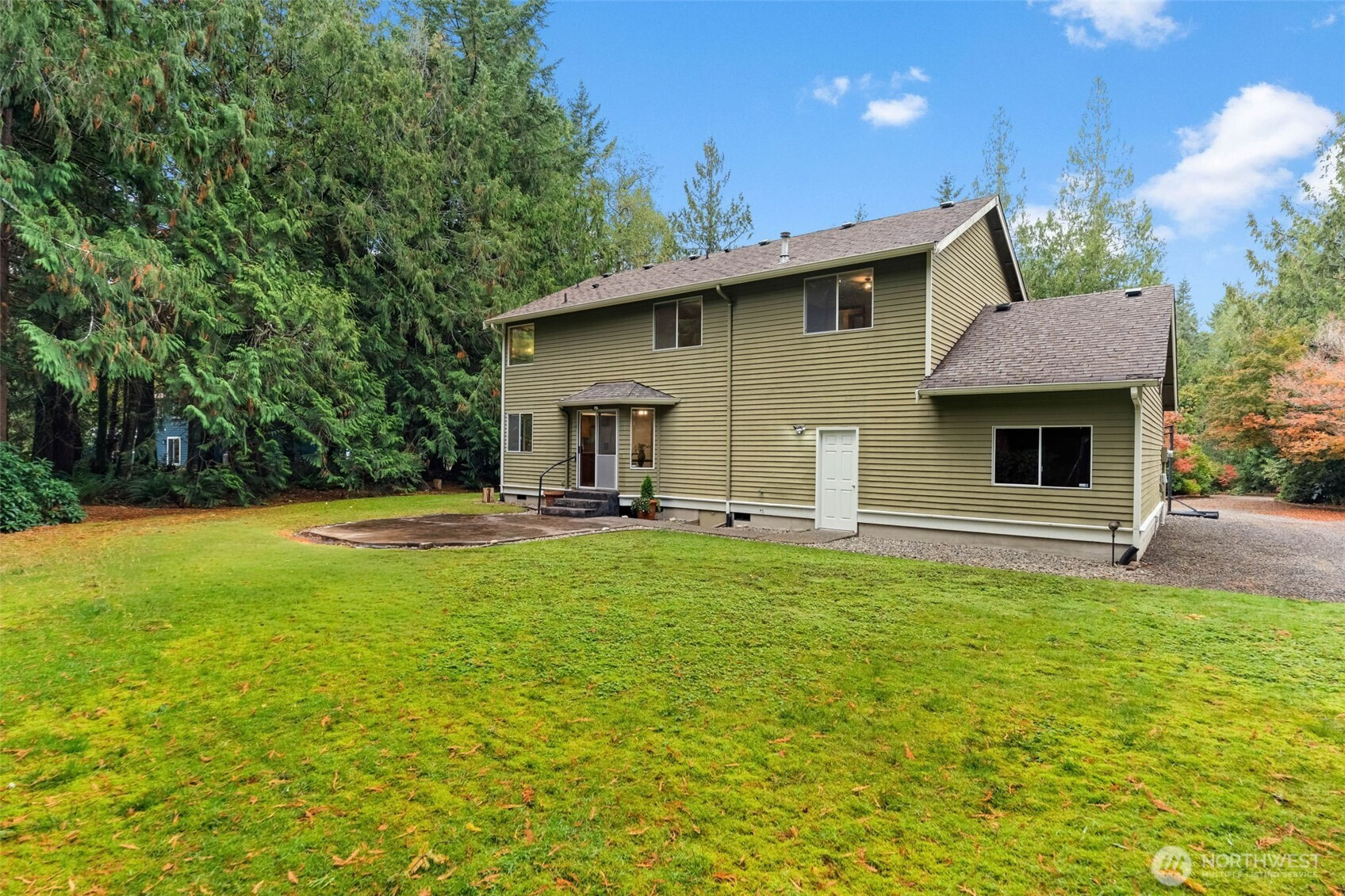 6643 Richards Avenue SE, Port Orchard, WA 98367