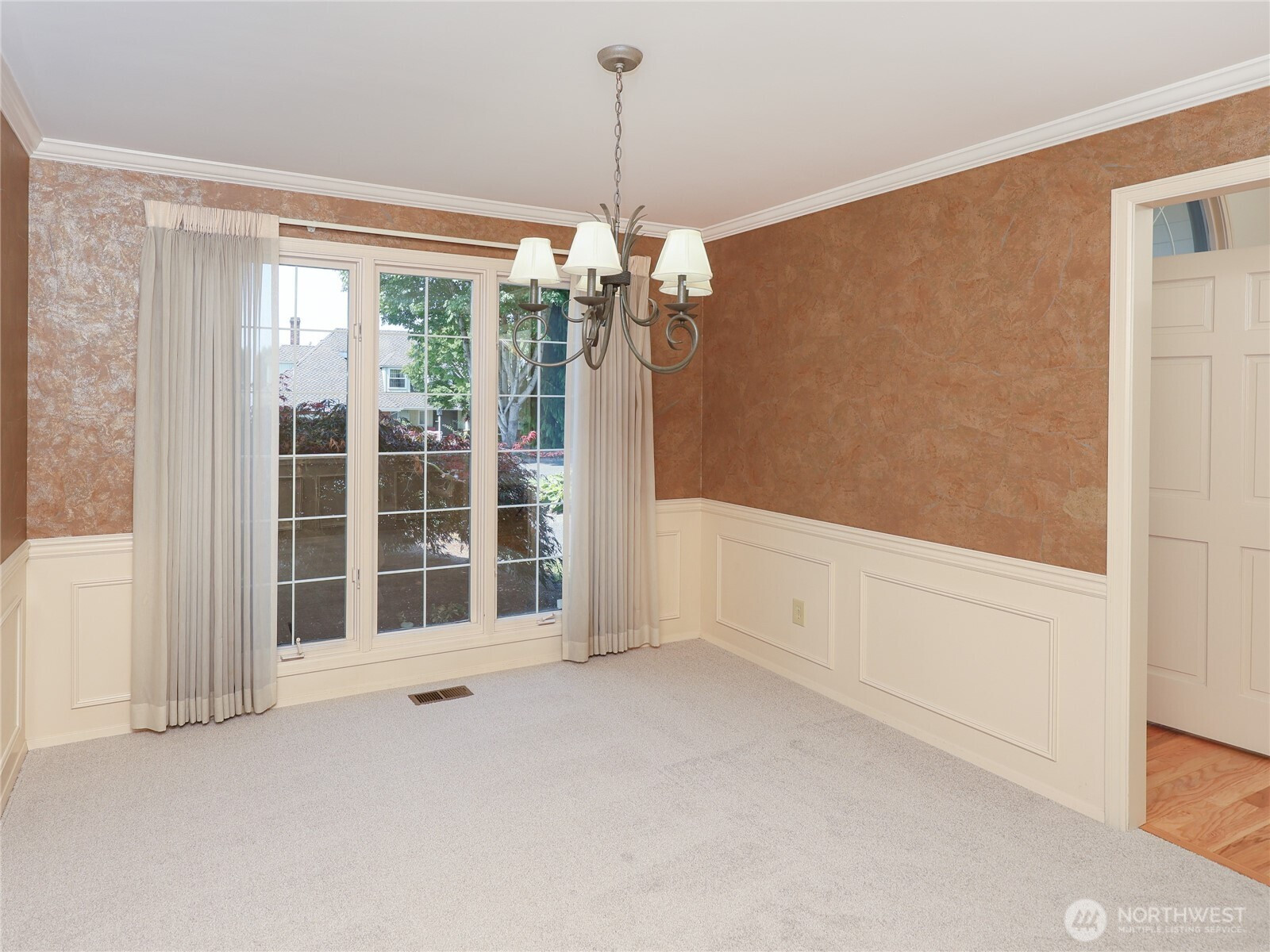 10705 57th Place W, Mukilteo, WA 98275