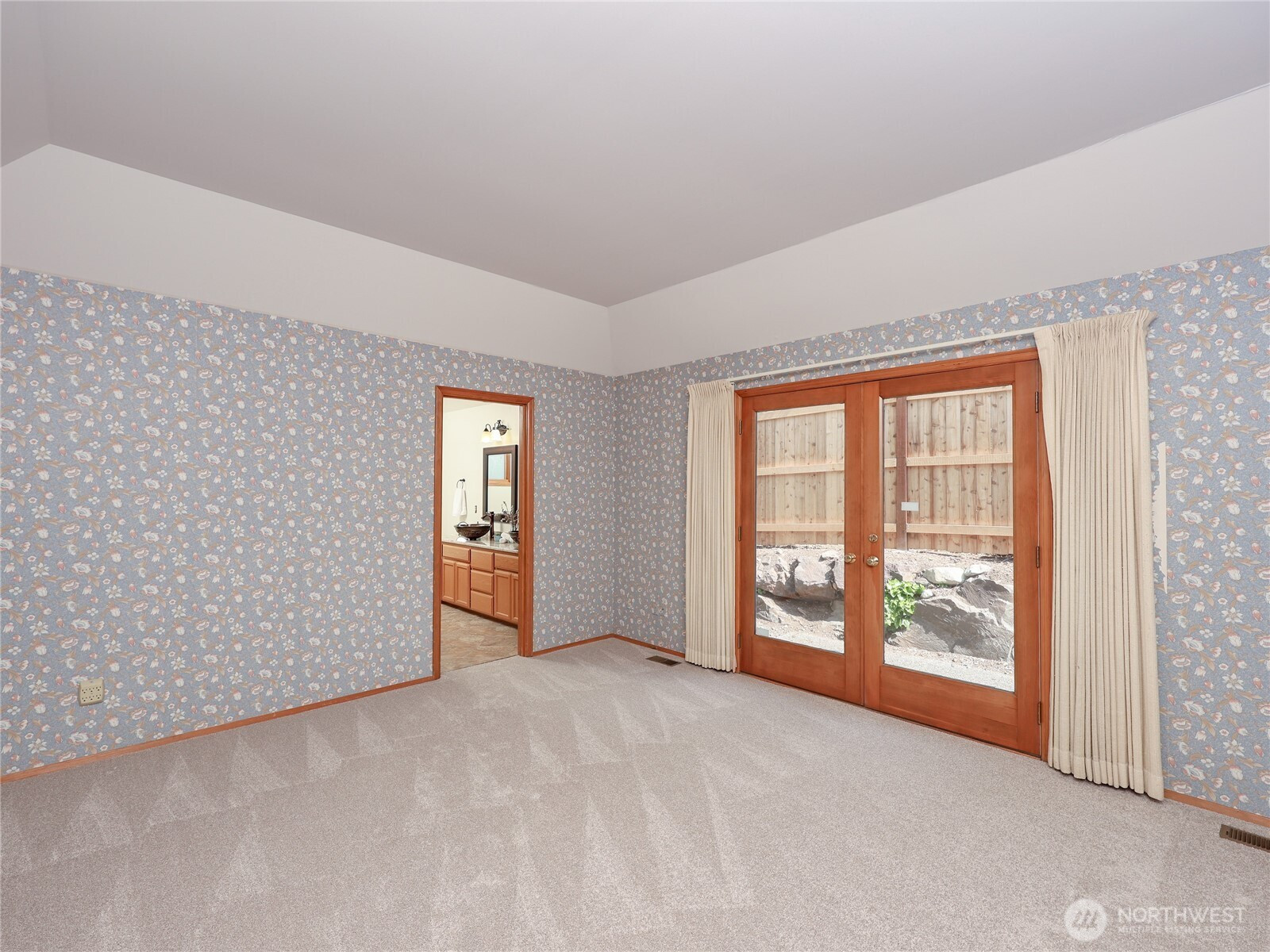 10705 57th Place W, Mukilteo, WA 98275