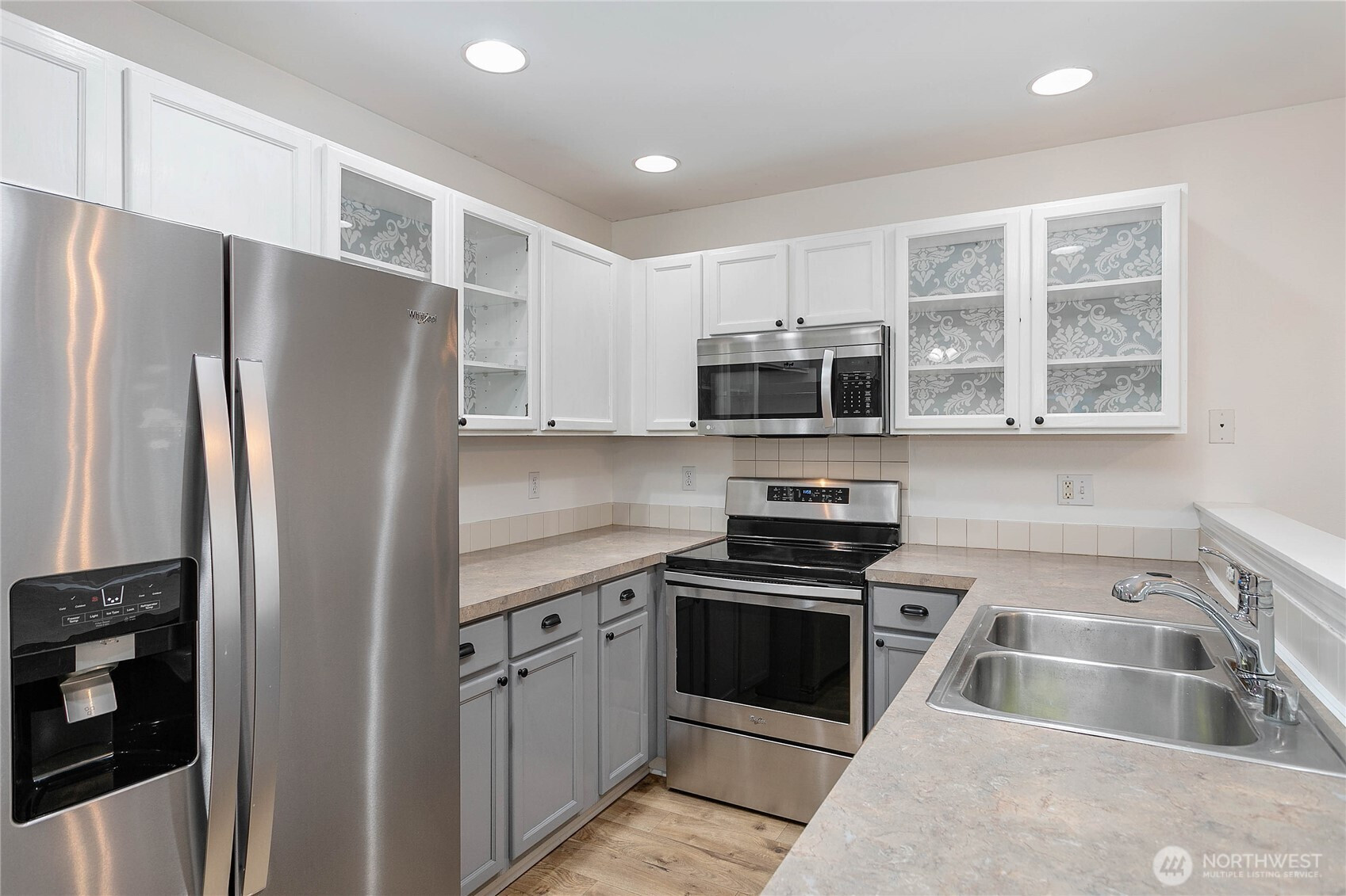 3310 Rosewood Street, Mount Vernon, WA 98273