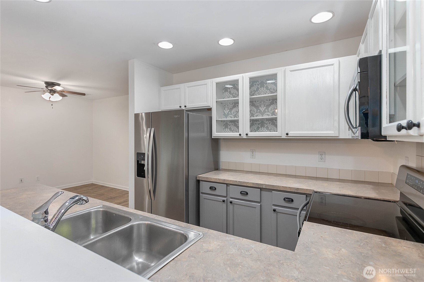 3310 Rosewood Street, Mount Vernon, WA 98273