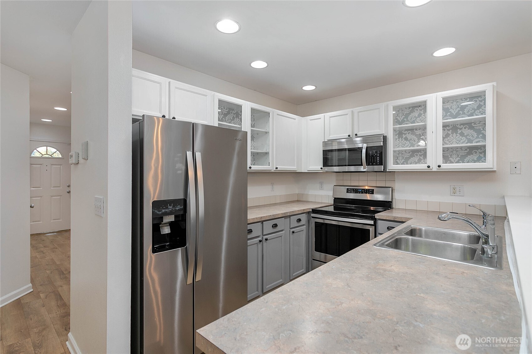 3310 Rosewood Street, Mount Vernon, WA 98273