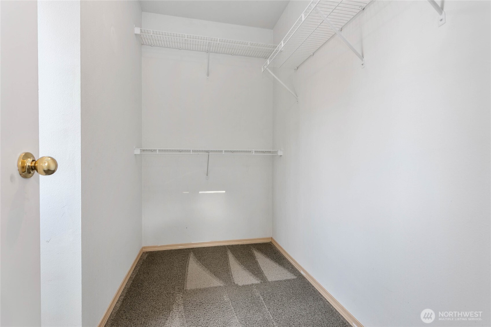 3310 Rosewood Street, Mount Vernon, WA 98273