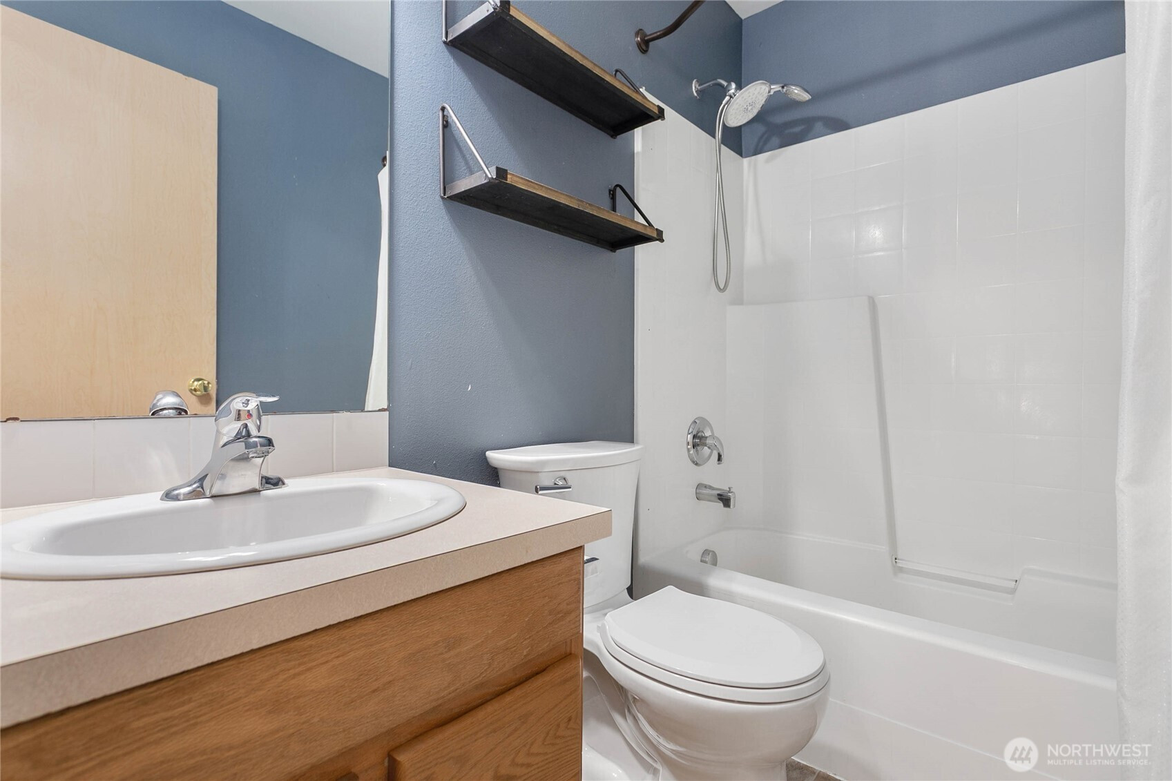 3310 Rosewood Street, Mount Vernon, WA 98273