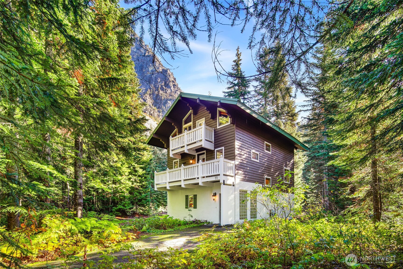 22 Alpental Street, Snoqualmie Pass, WA 98068
