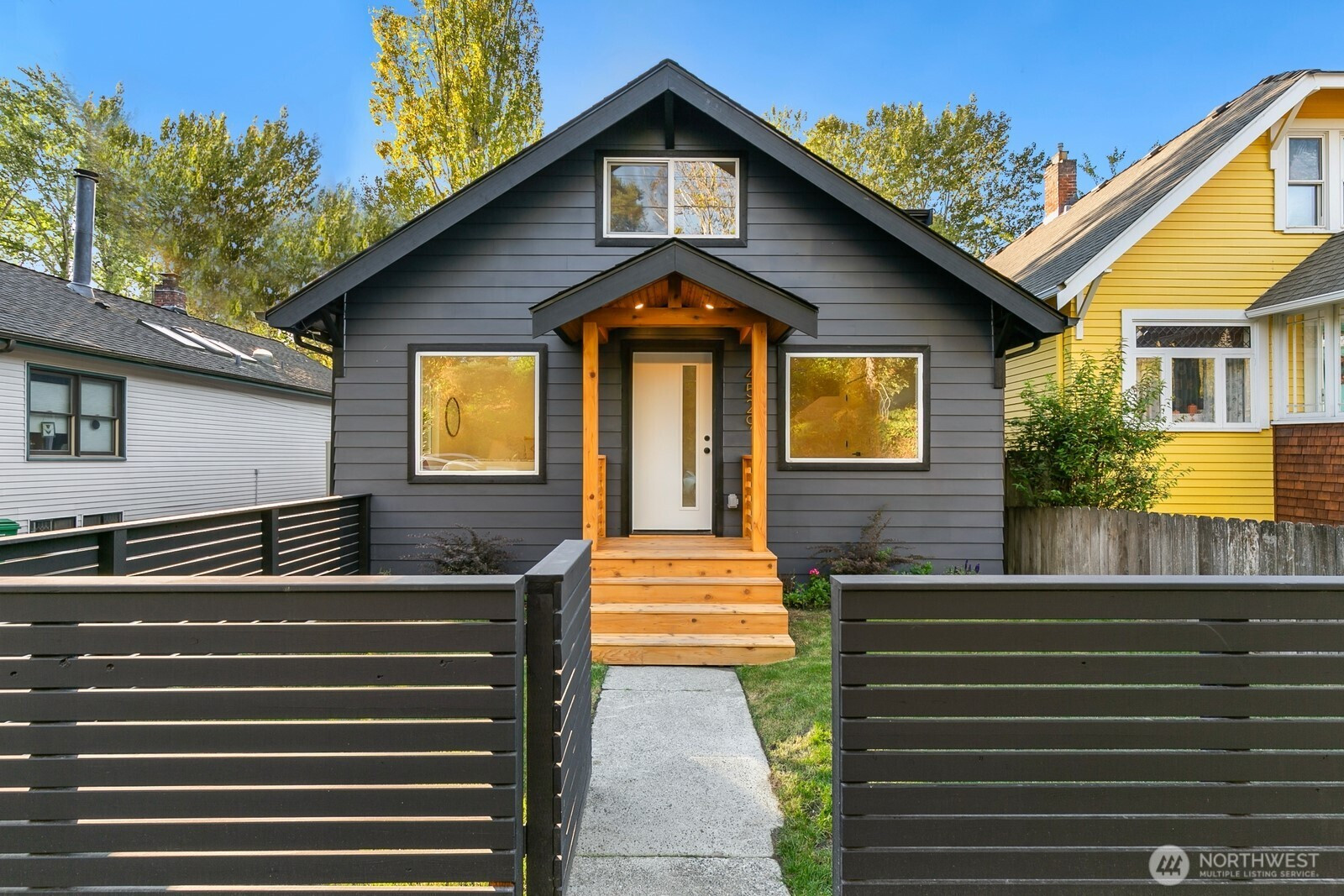 4529 26th Avenue SW, Seattle, WA 98106