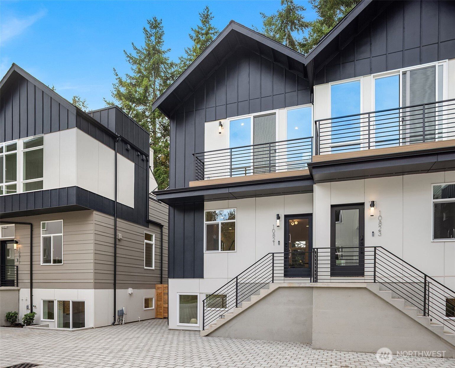 10817 11th Avenue NE, Seattle, WA 98125