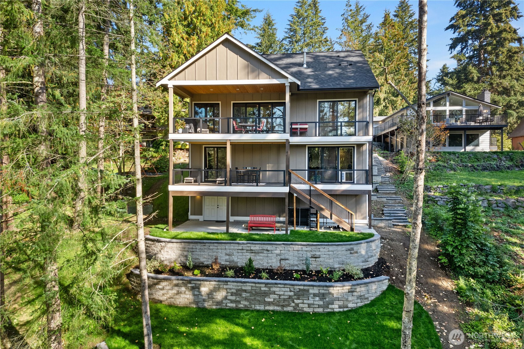 4804 W Tapps Drive E, Lake Tapps, WA 98391