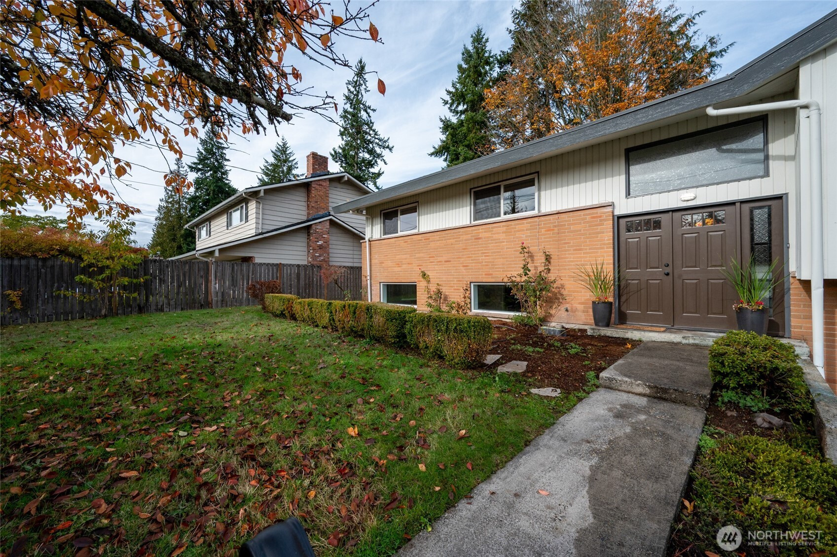 324 NW 195th Street, Shoreline, WA 98177