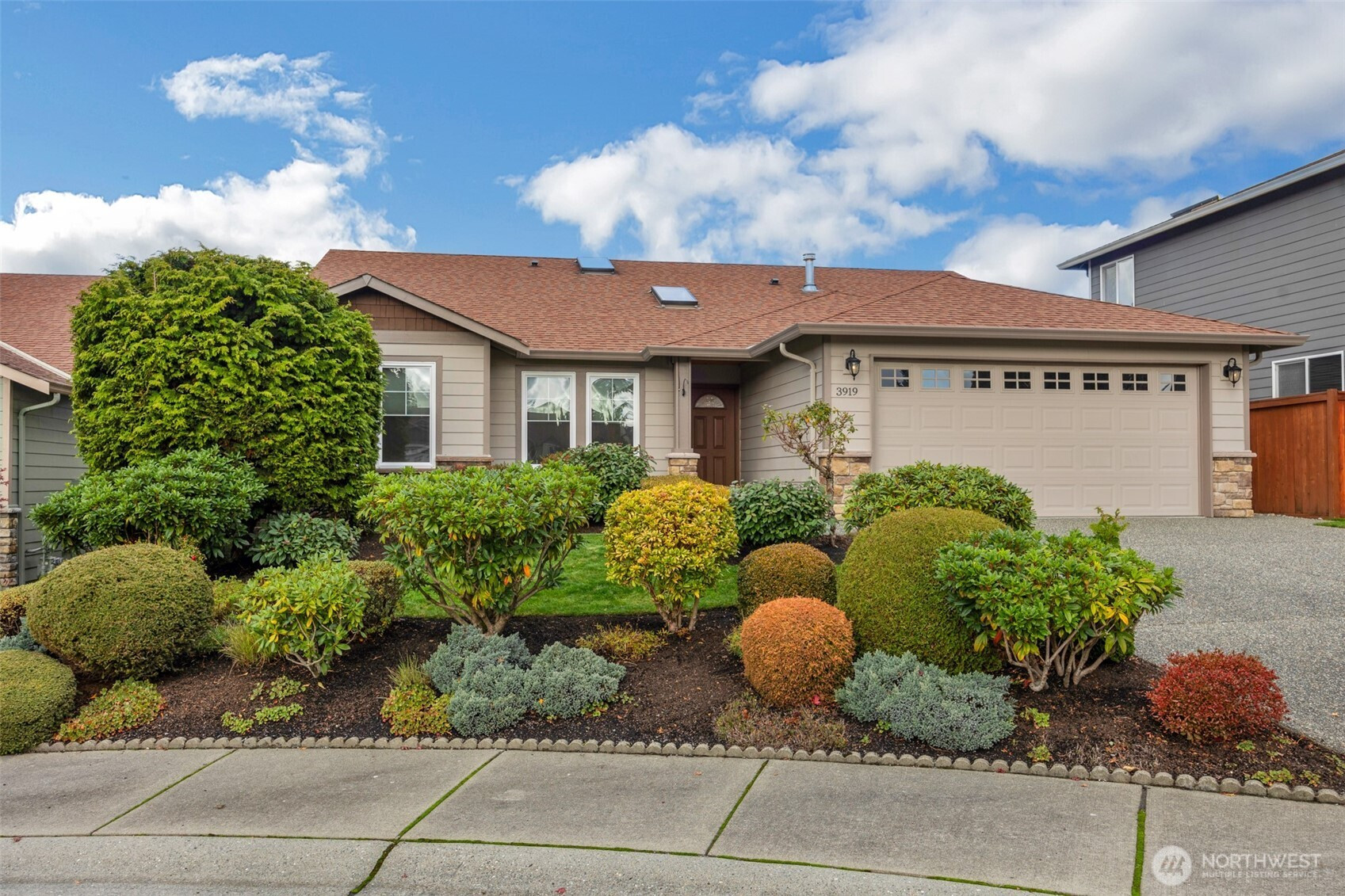 3919 145th Place SE, Mill Creek, WA 98012