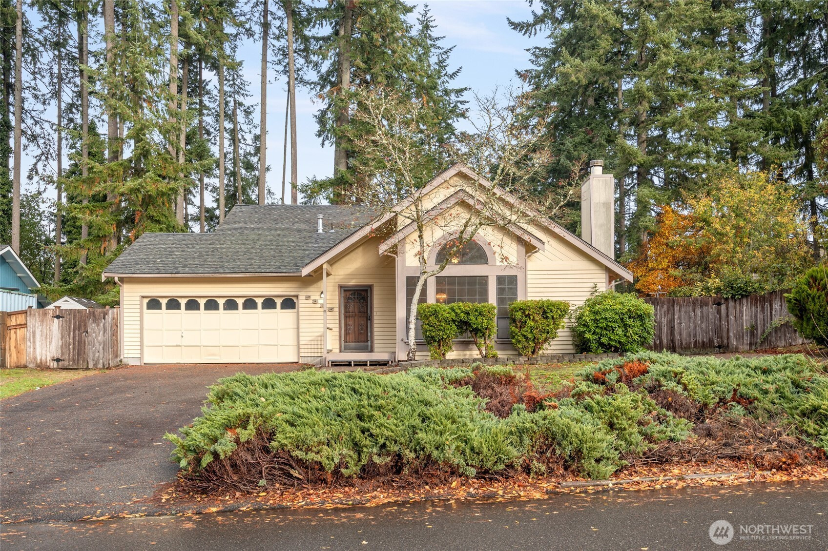 8326 Northwood Drive SE, Olympia, WA 98513