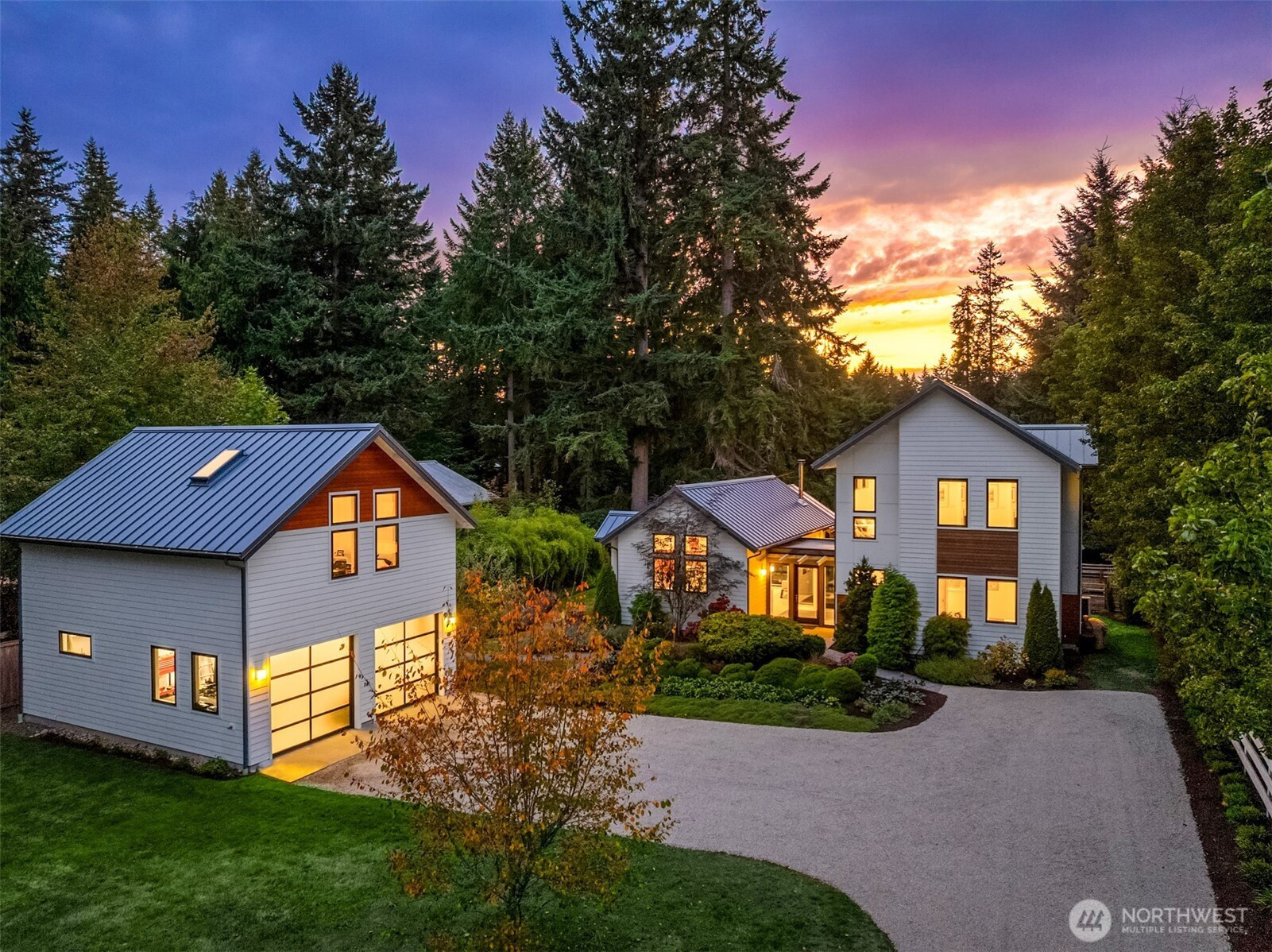 10959 Falk Road NE, Bainbridge Island, WA 98110