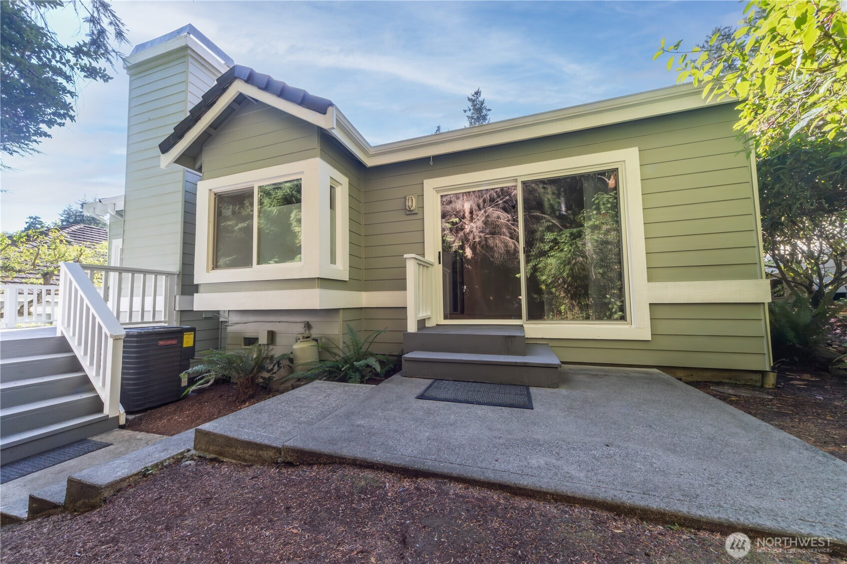 61 S Keel, Port Ludlow, WA 98365